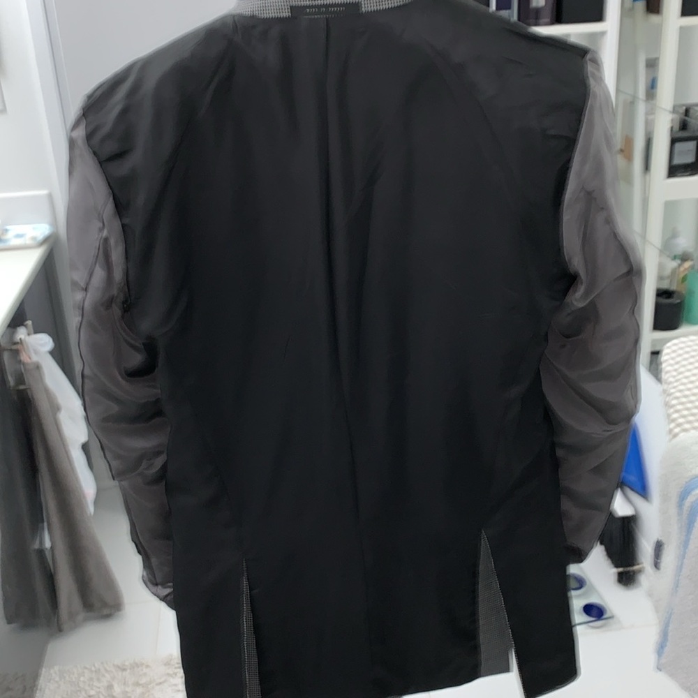Hugo Boss Halsey2 size 42L US. 58% Wool, 32% Cotton. EUC - Picture 16 of 16